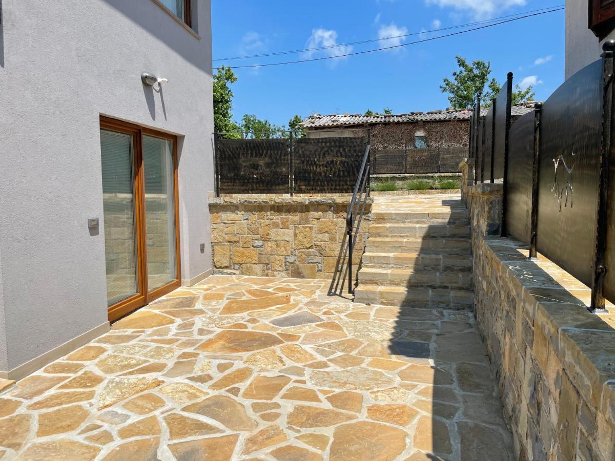 Villa Sanela Pobegi Exteriör bild